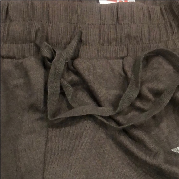 Disney Star Wars Sequin Sweatpants NWT - Picture 6 of 8